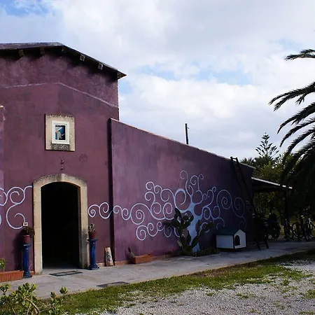 Agrib&b Lemontree Garde'n Alojamento de Acomodação e Pequeno-almoço 4*