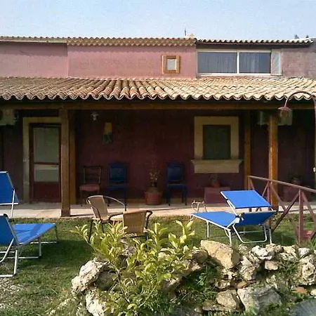 Bed & Breakfast Agrib&b Lemontree Garde'n 2*