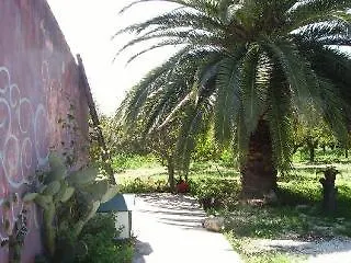 Agrib&b Lemontree Garde'n 2* סירקוזה